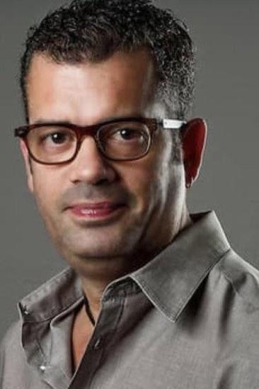 Roger Zayas-Bazán Image