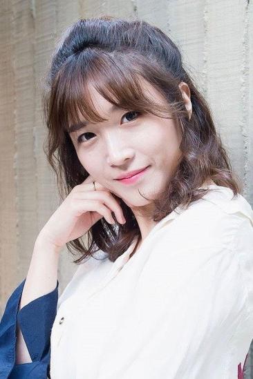 Lee Cho-hee Image