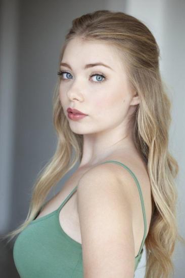 Emilia McCarthy Image