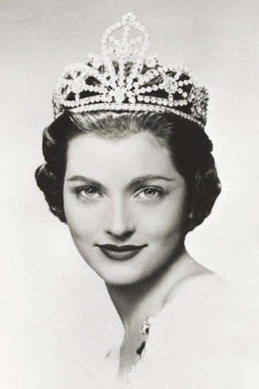 Lee Meriwether Image