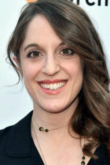 Alicia Van Couvering Image