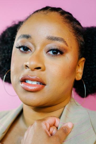 Phoebe Robinson Image