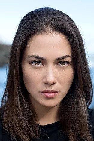 Krista Alvarez Image