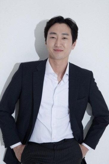 Jung Woo-young Image