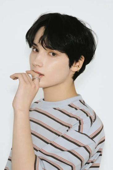 HueningKai Image