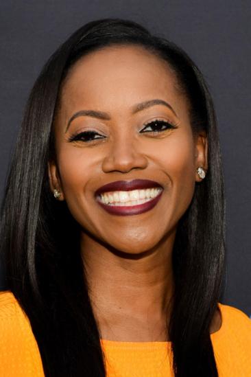 Erika Alexander Image
