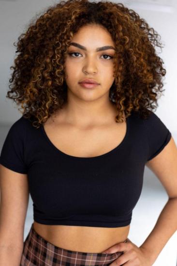 Gabriella Surodjawan Image