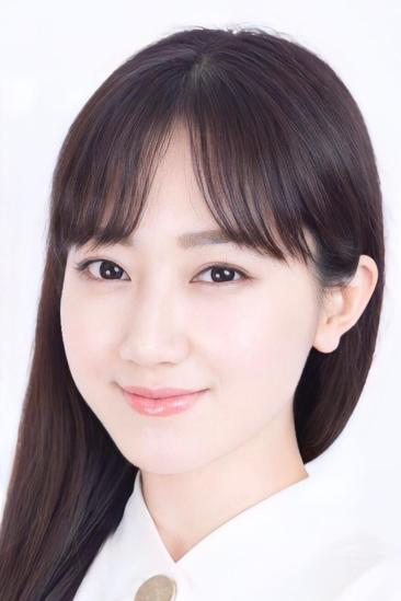 Rie Kuwana Image