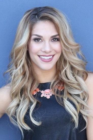 Allison Holker Image