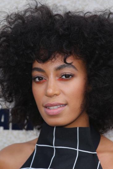 Solange Image