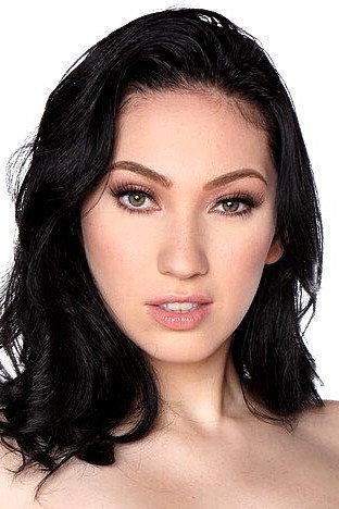 Aria Alexander Image