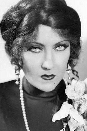 Gloria Swanson Image