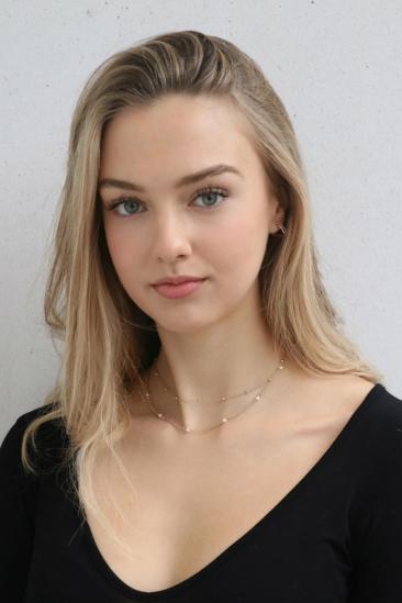Lilly Krug Image