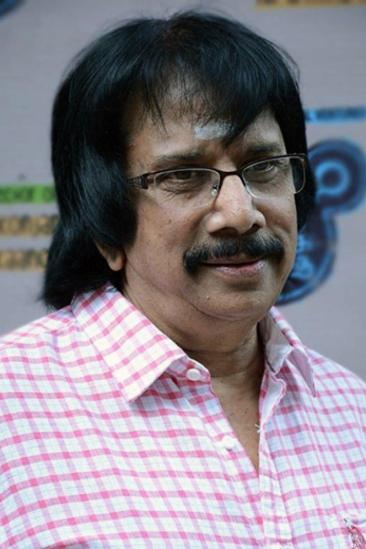 Chitra Lakshmanan Image
