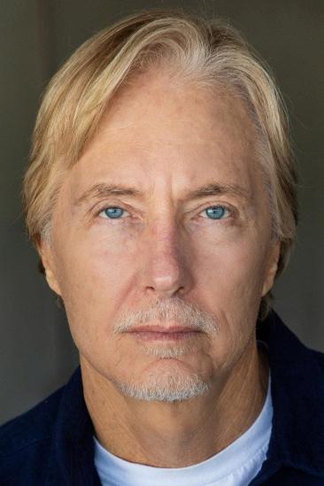 Lee Perkins Image