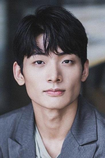 Seo Young-joo Image