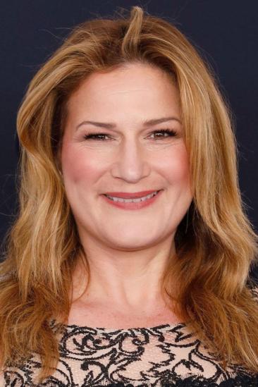 Ana Gasteyer Image