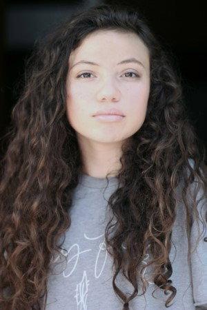 Isabela Costine Image