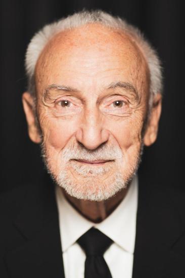 Yvon Deschamps Image