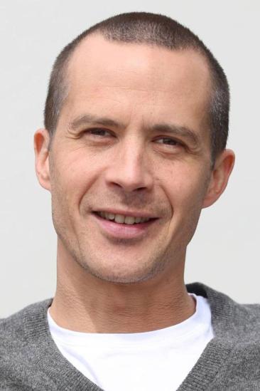 Barnaby Metschurat Image