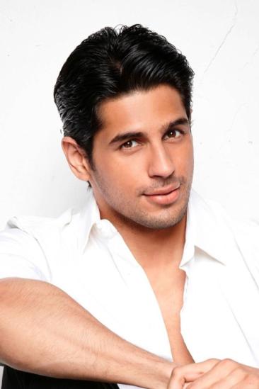 Sidharth Malhotra Image