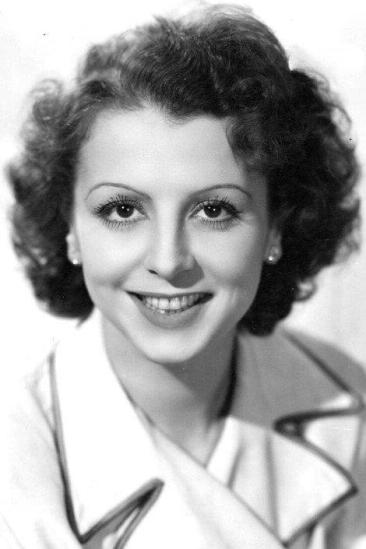 Renée Saint-Cyr Image