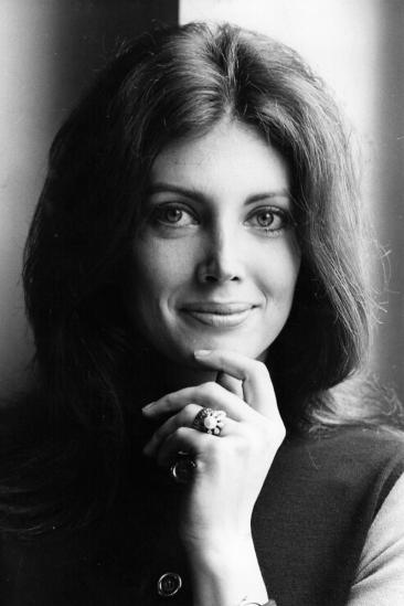 Gayle Hunnicutt Image