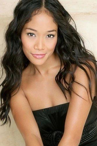 Shelby Rabara Image