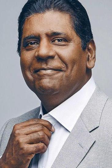 Vijay Amritraj Image