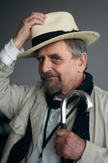 Sylvester McCoy Image