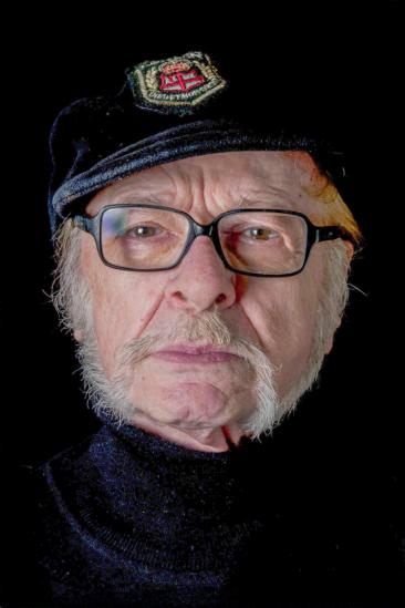 Kayhan Yıldızoğlu Image