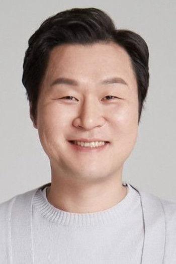 Yoon Kyung-ho Image