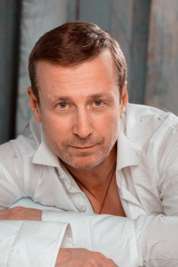 Sergey Aprelsky Image