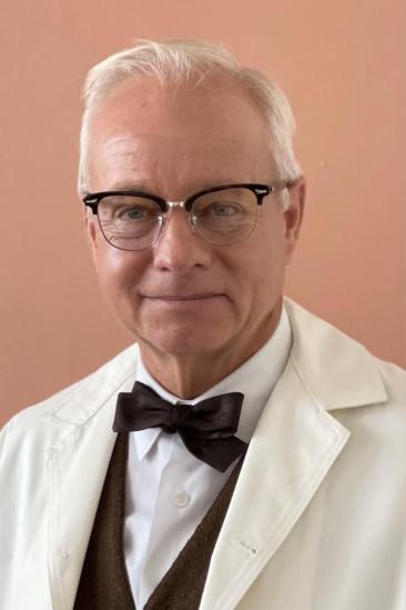 Alex Hyde-White Image