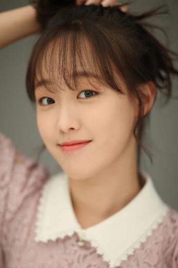 Kim Bo-yoon Image