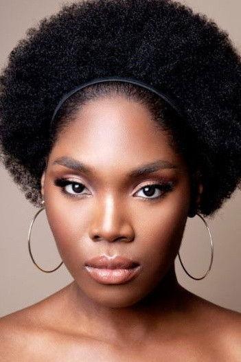 Belinda van der Stoep Image