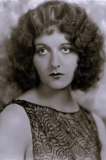 Natalie Kingston Image