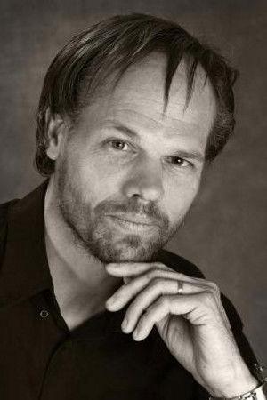 Aaron Lee Reed Image