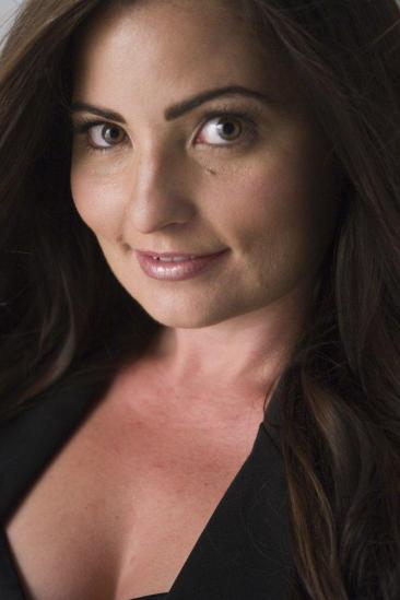 Laurie Love Image