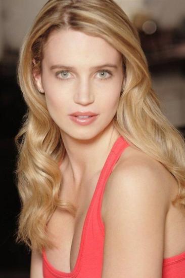 Kristen Kurnik Image