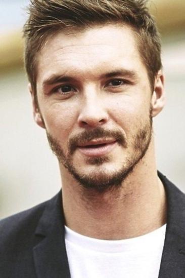 Mikołaj Roznerski Image