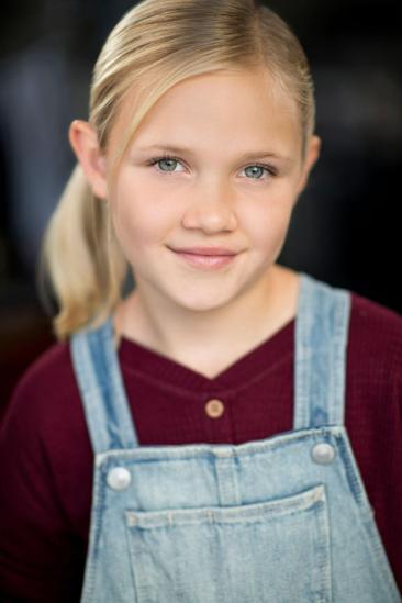 Zoë Noelle Baker Image