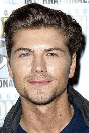 Amadeus Serafini Image