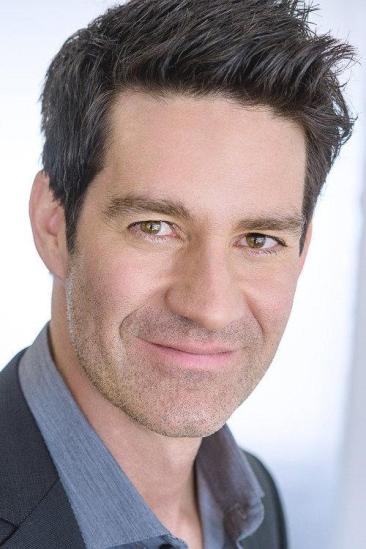 Michael Chandler Image