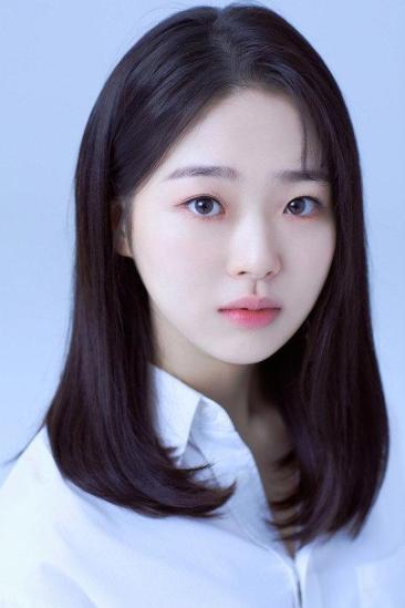 Kim Si-eun Image