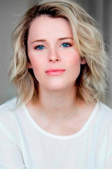 Charlotte Aubin Image