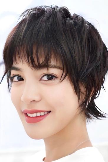 Apinya Sakuljaroensuk Image