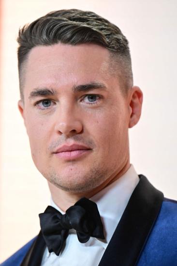 Alexander Dreymon Image