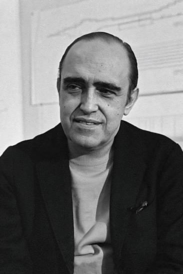 Oscar Niemeyer Image