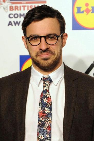 Simon Bird Image